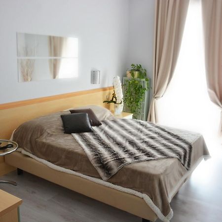 Hotel Oceano Peschiera del Garda Eksteriør bilde