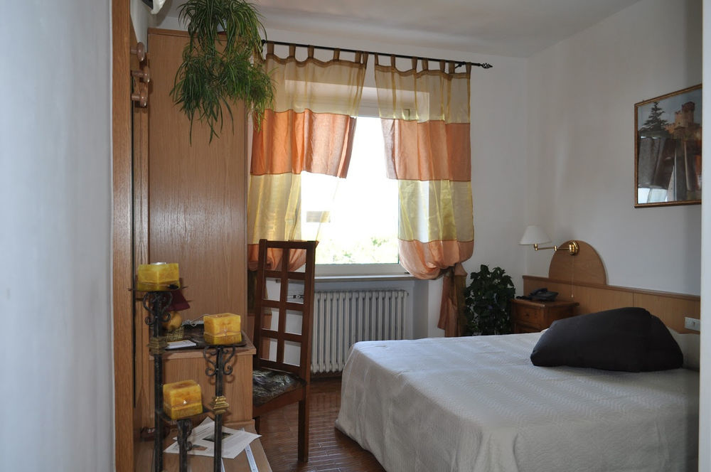 Hotel Oceano Peschiera del Garda Eksteriør bilde