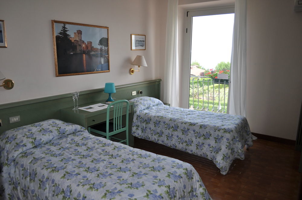 Hotel Oceano Peschiera del Garda Eksteriør bilde