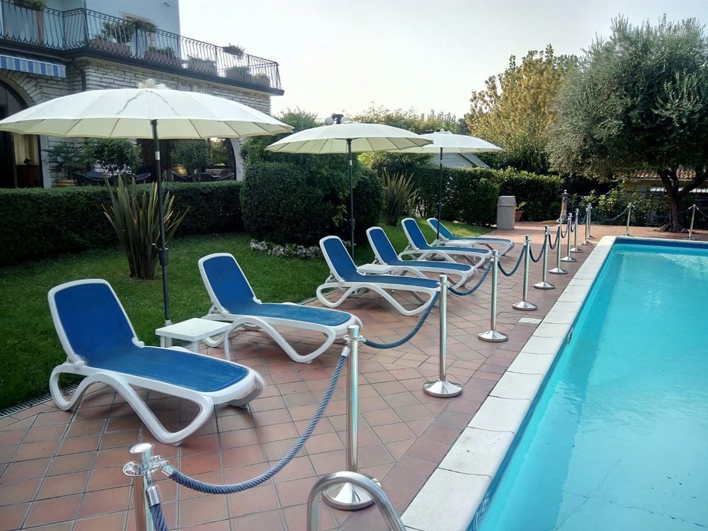 Hotel Oceano Peschiera del Garda Eksteriør bilde